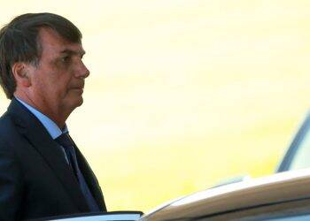 Bolsonaro deve autorizar nova alta para o salário mínimo