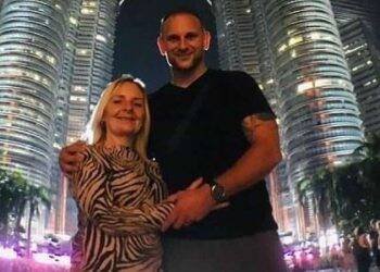 Mãe vai à lua de mel da filha, engravida do genro e se casa com ele