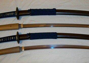 Homem pede a juiz duelo com espada samurai com a ex para definir divórcio