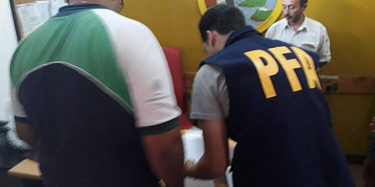 Israelenses são presos fumando maconha próximo a Garganta do Diabo, nas Cataratas da Argentina