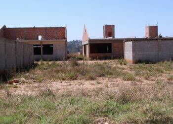 Construtora terá de devolver R$ 3,7 mi  em obra de escola em Santa Terezinha