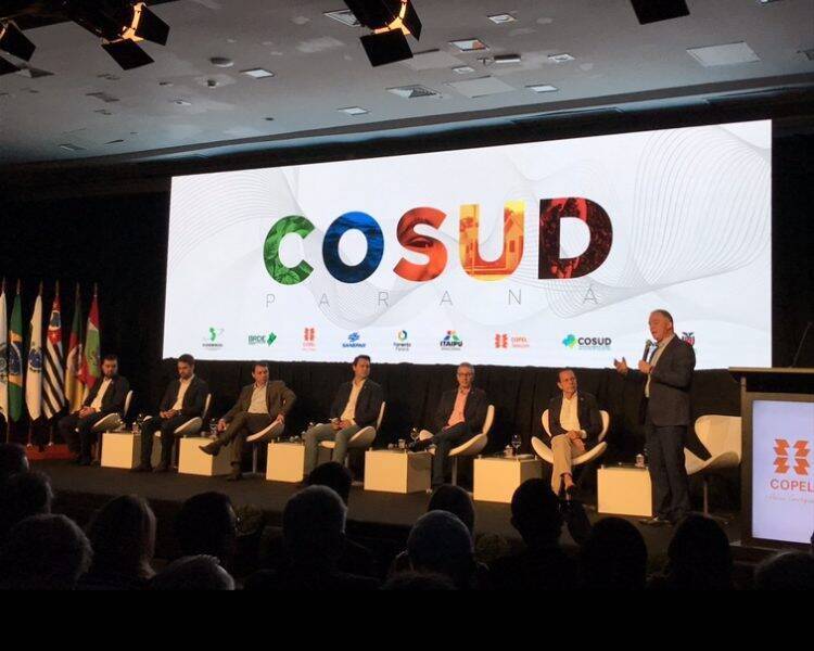 Governadores de 7 estados assinam em Foz Carta Compromisso