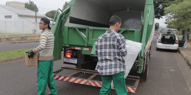 Coleta Seletiva chega à área rural de Foz do Iguaçu
