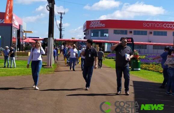 Show Rural recebe quase 300 mil pessoas e movimenta R$ 2,5 bilhões em negócios