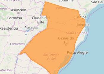 Alerta laranja do INMET indica possibilidade de temporal em Foz nesta terça-feira, 18