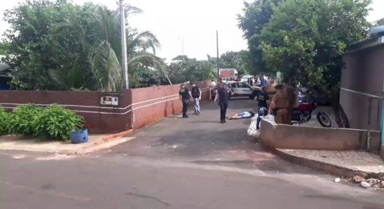 Homem é assassinado no Porto Belo