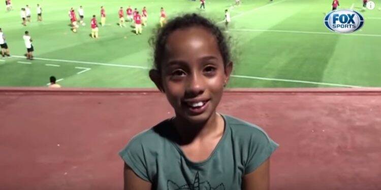 Cássio, do Corinthians, manda camisa autografada para torcedora de Foz do Iguaçu