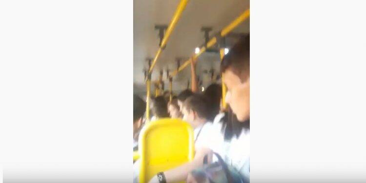 Alunos da rede estadual começam a utilizar o transporte coletivo