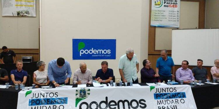 Ex-prefeito Paulo Mac Donald Ghisi é filiado ao Podemos