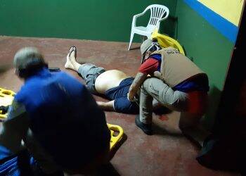 Idoso é morto após atirador errar alvo em briga de bar na Vila C