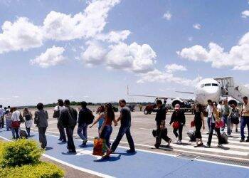 Ministro inaugura na sexta, 28, obras no aeroporto de Foz, financiadas em boa parte por Itaipu