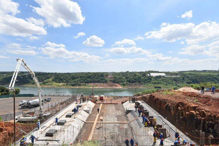 Nova ponte fortalece integração Brasil-Paraguai, diz ministro da Infraestrutura