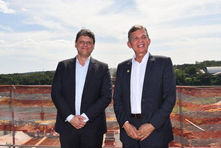 Nova ponte fortalece integração Brasil-Paraguai, diz ministro da Infraestrutura