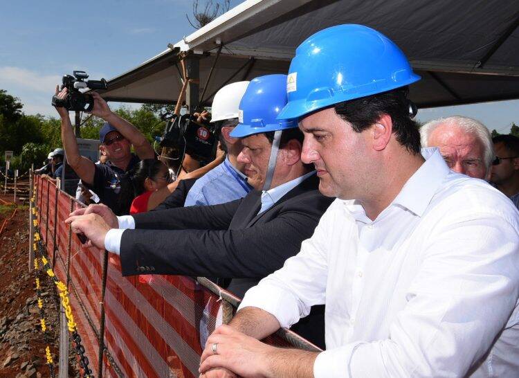 Nova ponte fortalece integração Brasil-Paraguai, diz ministro da Infraestrutura