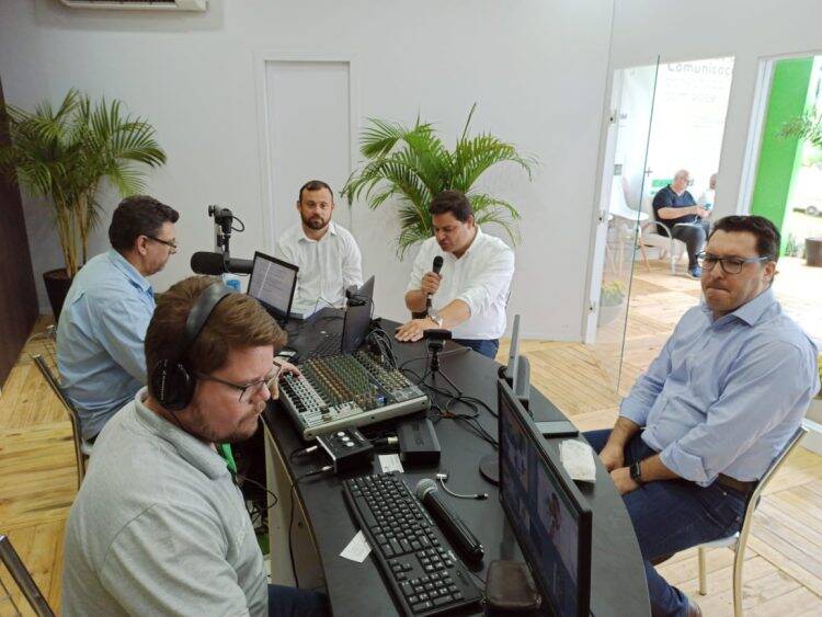 Traçado de braço da Ferroeste até Foz do Iguaçu começa a ser planejado em abril