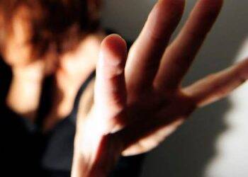 Mulher decepa pênis de estuprador com faca no Paquistão