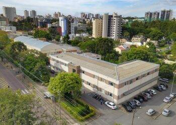 Governo do Paraná abre concurso para contratar 279 novos servidores