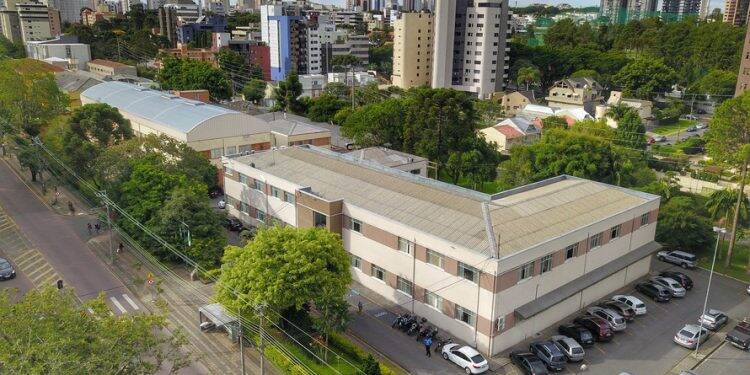 Governo do Paraná abre concurso para contratar 279 novos servidores