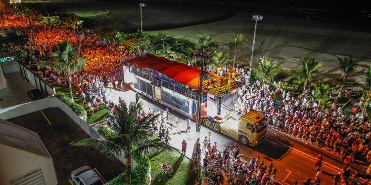 Setor de gastronomia deve gerar 70% dos empregos temporários no Carnaval