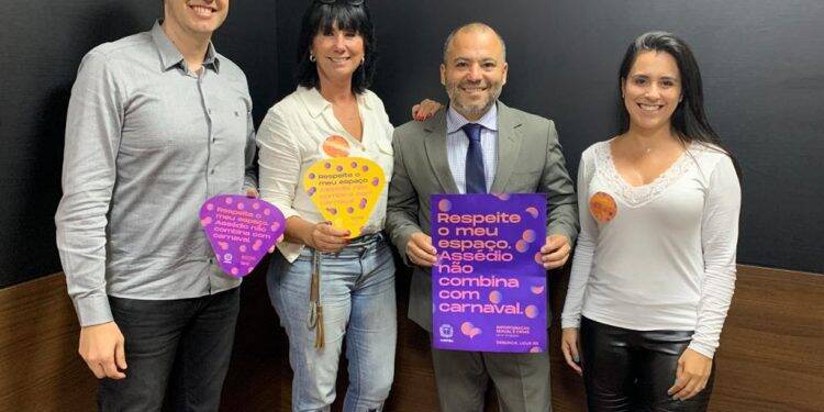 Campanha vai combater assédio em bares, restaurantes e casas noturnas no Carnaval