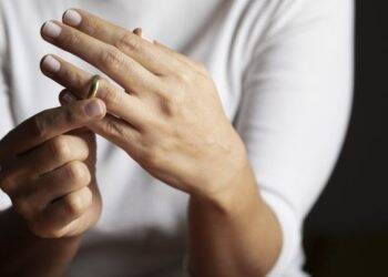 Coronavírus: após confinamento, cidade na China registra recorde em pedidos de divórcio