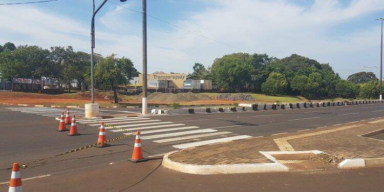 Obras na Avenida Costa e Silva congestiona transito no Campos do Iguaçu