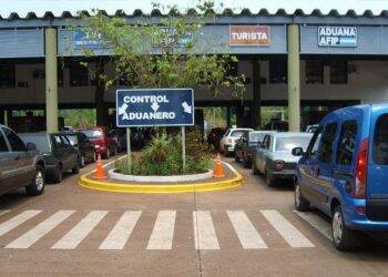 Coronavírus: Argentina fecha Cataratas neste domingo, 15; lado brasileiro decide na segunda, 16