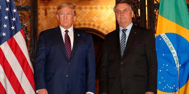 Brasil e EUA assinam acordo de desenvolvimento militar