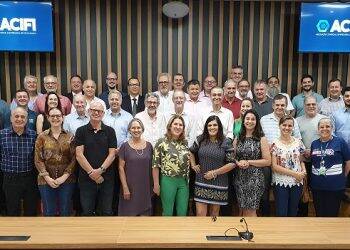 Faisal Ismail é reeleito presidente da ACIFI