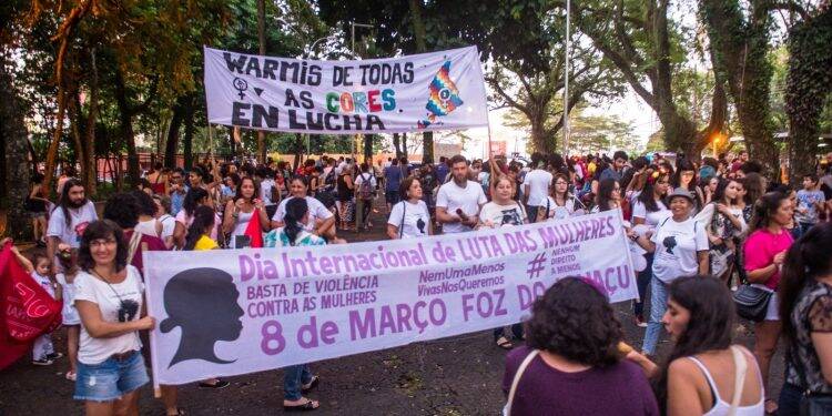Marcha das Mulheres em Foz do Iguaçu acontece neste sábado