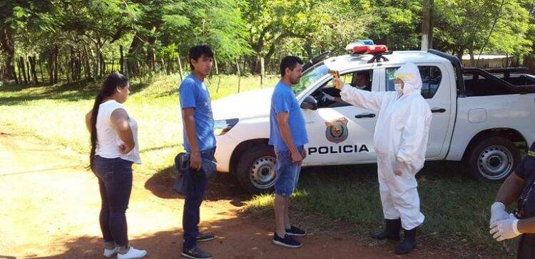 Presidente decreta isolamento total no Paraguai e acesso a cidades estão sendo bloqueados