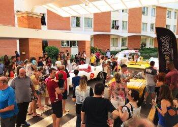 Hóspedes de hotel em Foz têm experiência única com o Movie Cars Entertainment