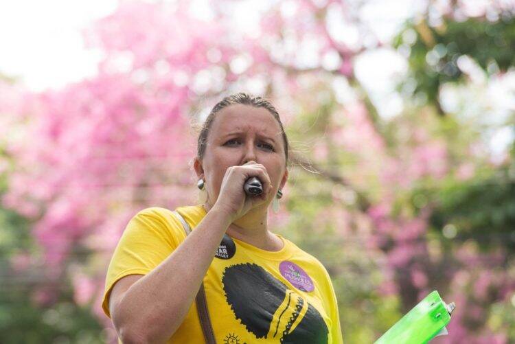 Marcha em Foz pede igualdade, direitos e fim da violência contra a mulher