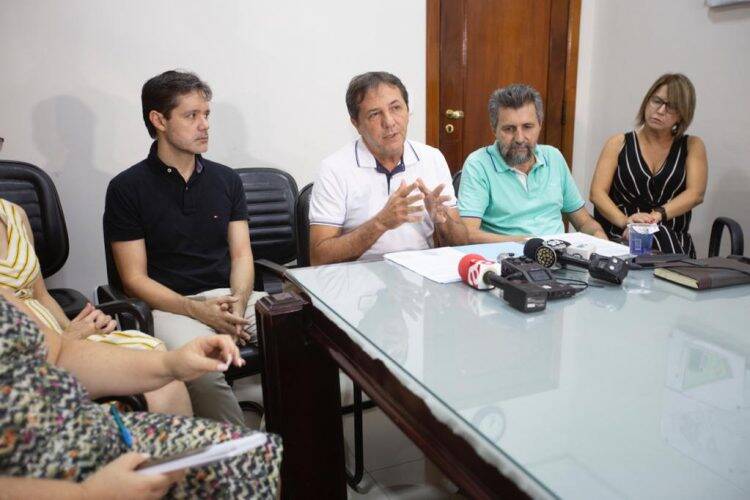 Decreto de Chico Brasileiro proíbe eventos em Foz, incluindo turismo e cultos religiosos