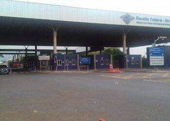 Estudantes brasileiros denunciam extorsão para deixar o Paraguai em Ciudad del Este
