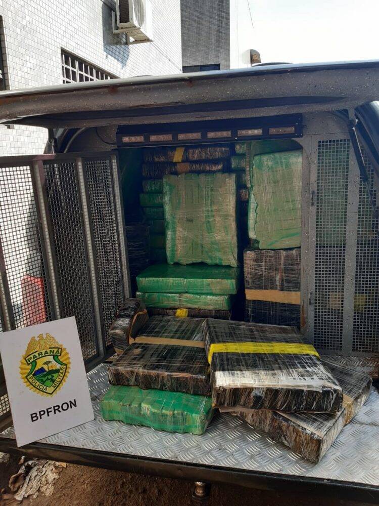 BPFRON apreende mais de uma tonelada de maconha em Foz