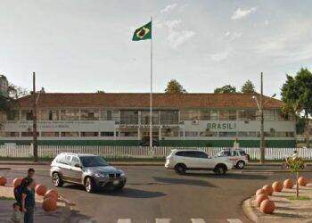 Exército recebe doações para famílias carentes; Assistência Social fará distribuição