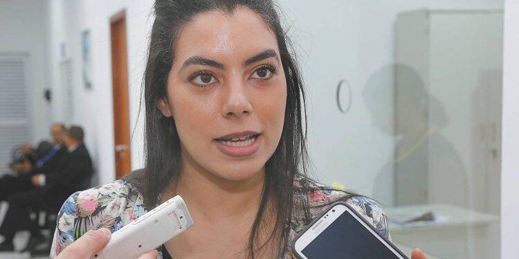 Após Habeas Corpus de Claudia Pereira, juiz suspende processos da Pecúlio/Nipoti