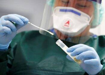 Brasil confirma mais 6 casos de coronavírus; total de 25 pacientes