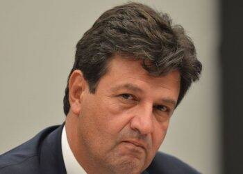 Ministro de Saúde não vê necessidade de fechar fronteira com Argentina e Paraguai