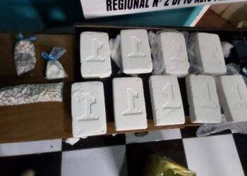 Polícia paraguaia fecha ponto de venda de crack e cocaína em Presidente Franco