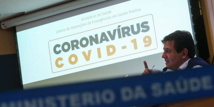Brasil tem 3.904 casos e 114 mortes por covid-19