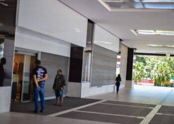 Lojistas não pagarão aluguel enquanto shoppings estiverem fechados