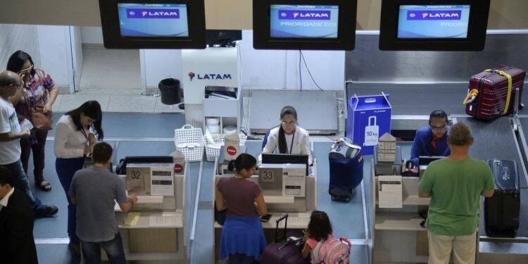 Covid-19: MPF recomenda cancelamento de passagens aéreas sem ônus
