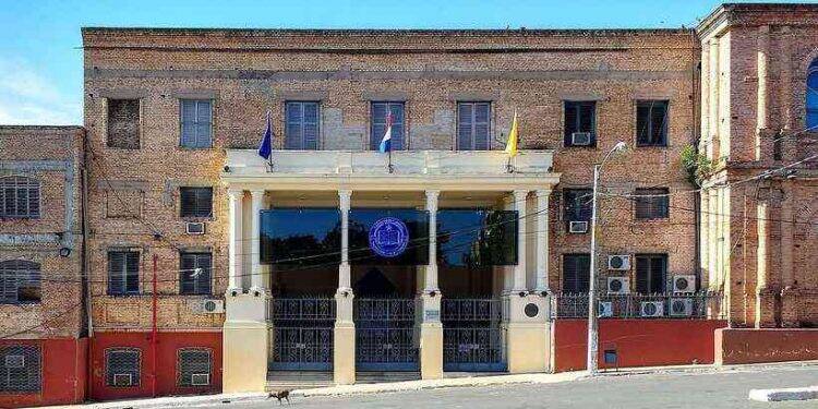 Coronavírus: Paraguai adia volta às aulas para dezembro