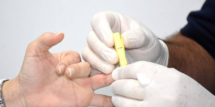 Foz do Iguaçu inicia testes rápidos de Covid-19 em residências