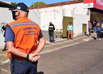 Prefeitura reforça fiscalização a estabelecimentos comerciais em funcionamento