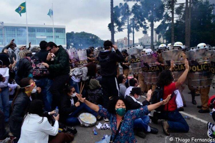 Educadores de Foz do Iguaçu relembram cinco anos do “Massacre de 29 de Abril”