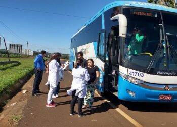 Estudantes da UNILA e da Unioeste atuam nas barreiras sanitárias de Foz do Iguaçu