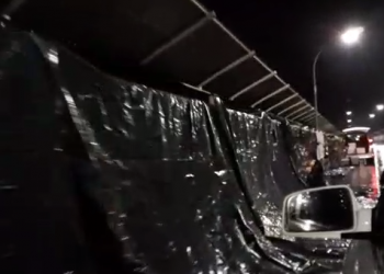 Grupo de paraguaios enfrenta frio e chuva acampados na Ponte da Amizade